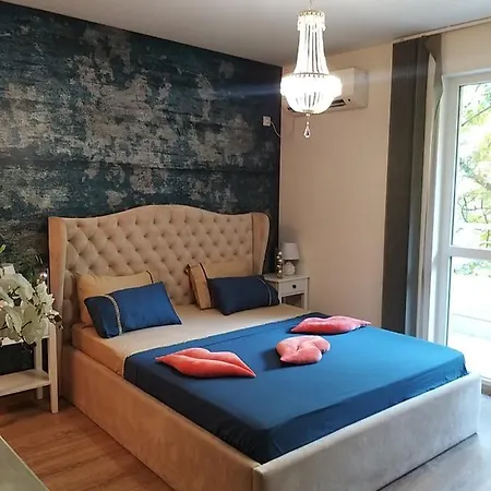 Center * Сандански