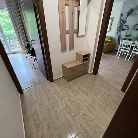 Apartment Center